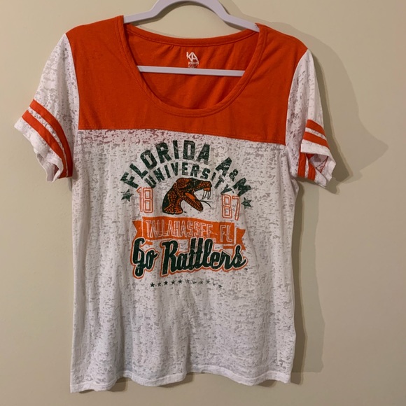 Knights Apparel Tops - Knights Apparel for Her Tee size Large (Juniors)